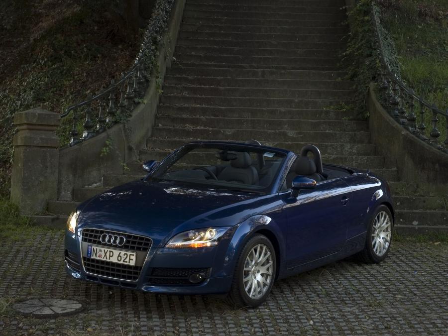  Audi TT Roadster (8J) 2007 года  (AU) (фото 24 из 26)